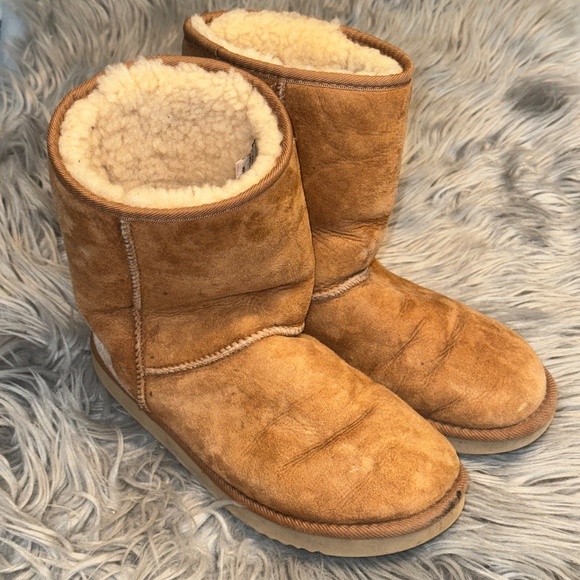 Ugg Classic Short Boot Original Y2K Chestnut Size 8 - Picture 2 of 11
